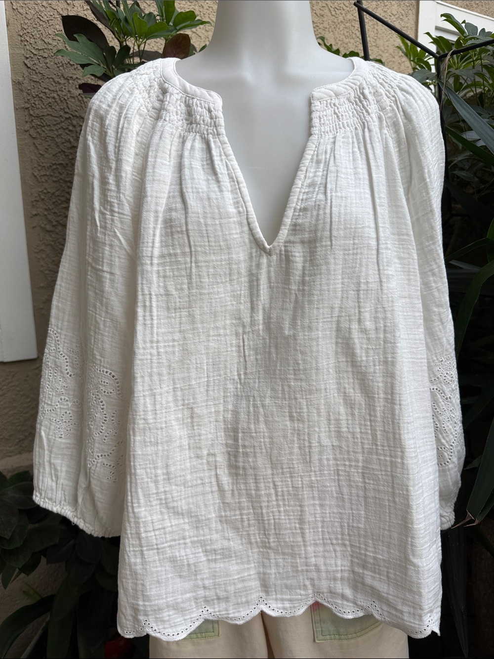 New GAP Cream Gauze Peasant Cotton Tunic with Eyelet Trim